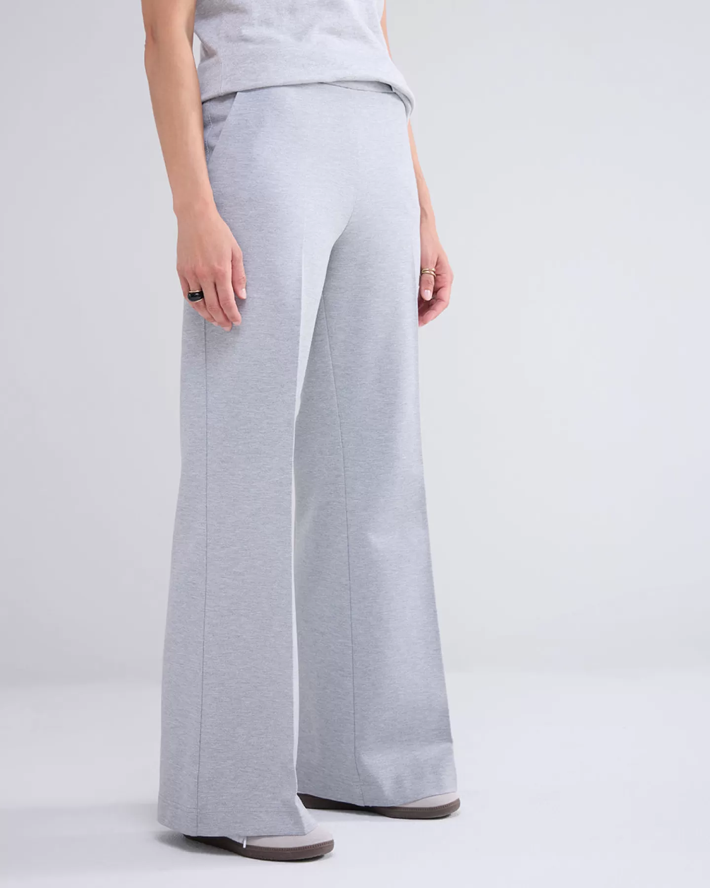 Broeken & Jumpsuits>Summum Broek Uitlopende Pijpen Grijs