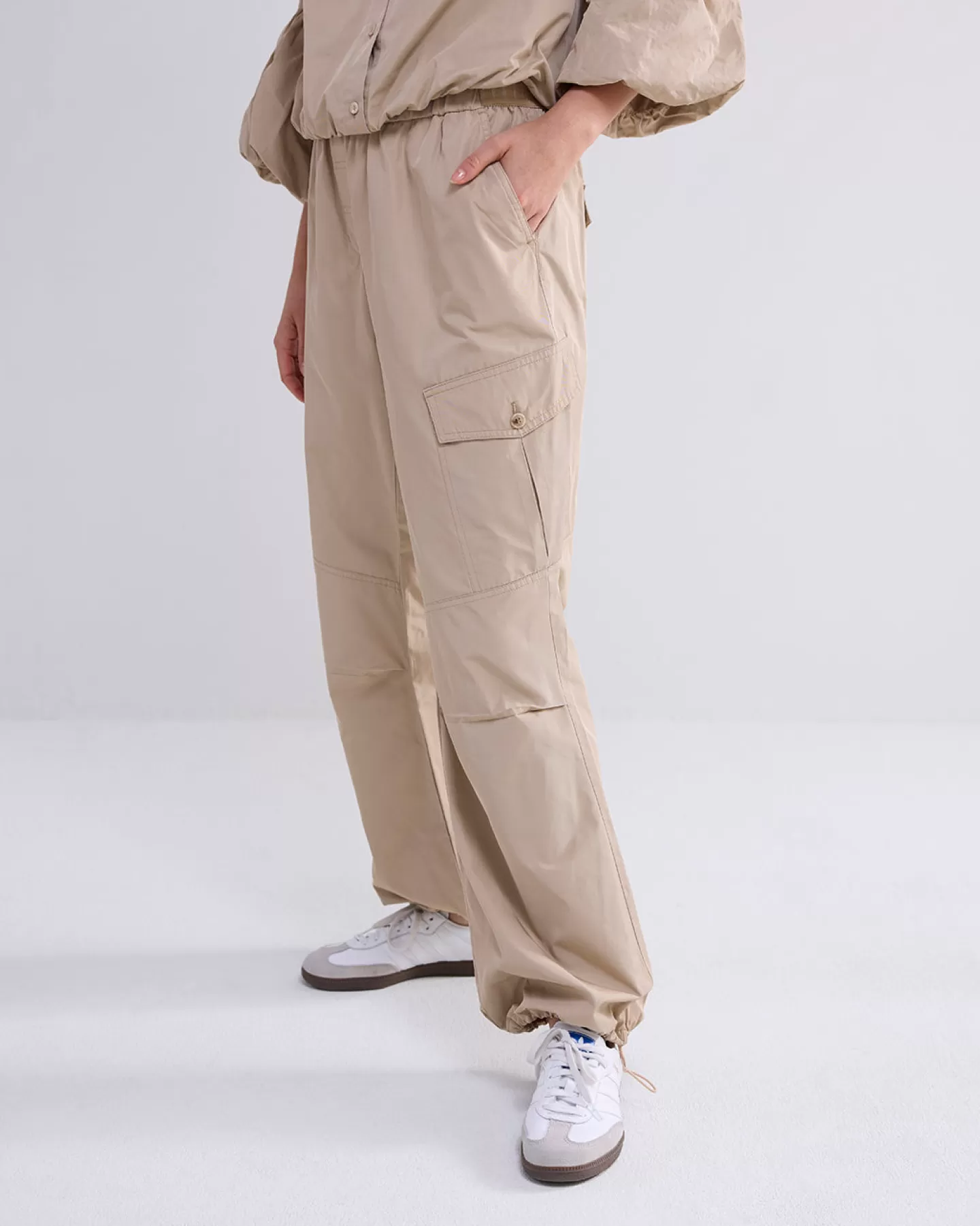 Broeken & Jumpsuits>Summum Cargo Broek Met Elastiek Crème
