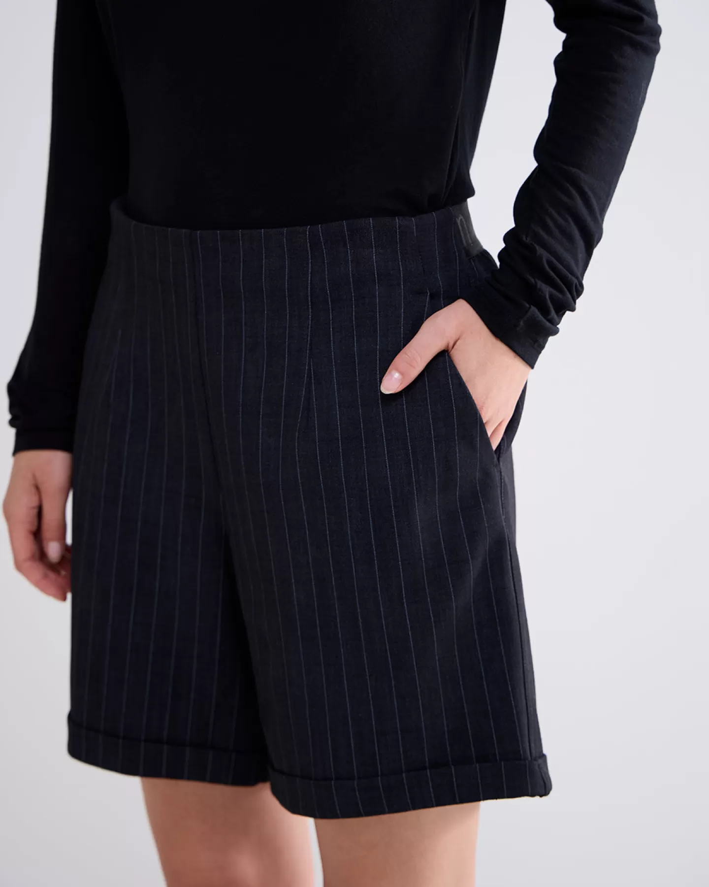 Broeken & Jumpsuits>Summum Krijtstreep Short Zwart